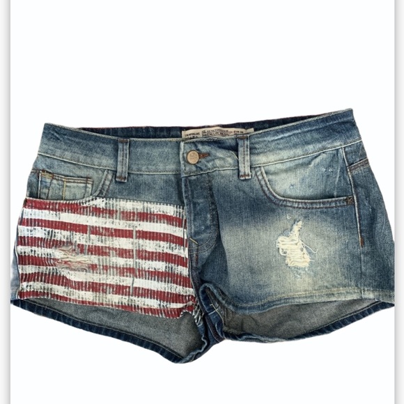 Zara Denim Shorts - Picture 1 of 6
